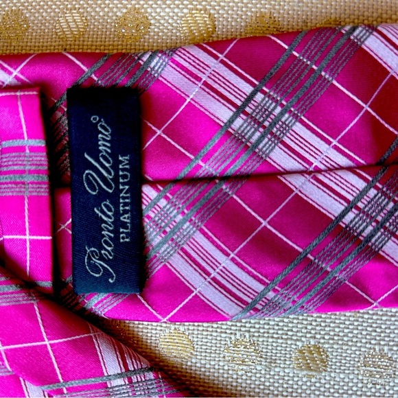 Pronto Uomo Fuchsia/pink and Gray Plaid , silk tie - Picture 2 of 4